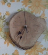 Maple Stump Clock
